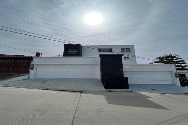 Foto de inmueble en Privada Aztecas, Col. Pedregal Playitas C.P. 22860, Ensenada