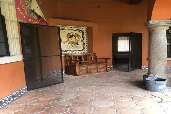 Foto de inmueble en Privada Belsenda, Col. Palmira Tinguindin C.P. 62490, Cuernavaca