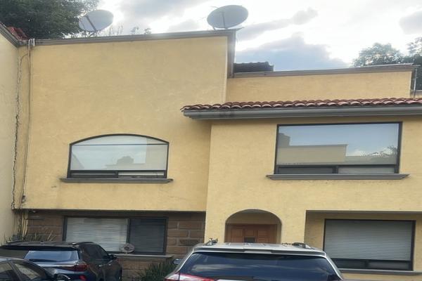 Foto de inmueble en Privada Cariaco, Col. Fuentes de Tepepan C.P. 14643, Tlalpan