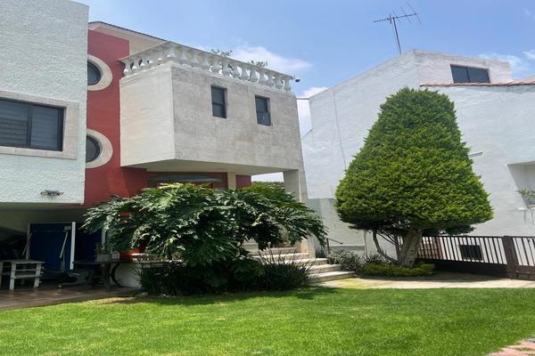 Foto de inmueble en Privada cariaco, Col. Valle de Tepepan C.P. 14646, Tlalpan
