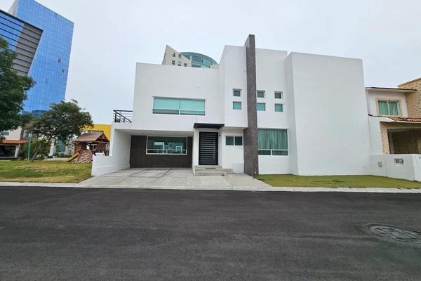 Foto de inmueble en Privada Claustros, Col. Centro Sur C.P. 76090, Querétaro