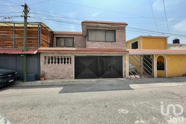 Foto de inmueble en Privada de Alemania #110, Col. Residencial la Luz C.P. 54716, Cuautitlán Izcalli