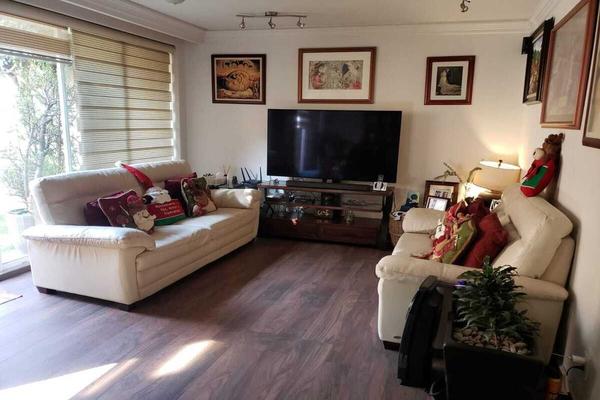 Foto de inmueble en Privada de Gardenias, Col. Ex-Hacienda de Santa Mónica C.P. 54050, Tlalnepantla de Baz