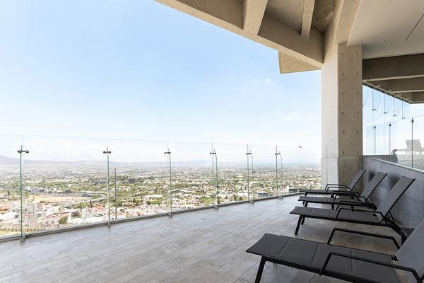 Foto de inmueble en Priv. de la Salvacion, Col. Balcones Coloniales C.P. 76140, Querétaro