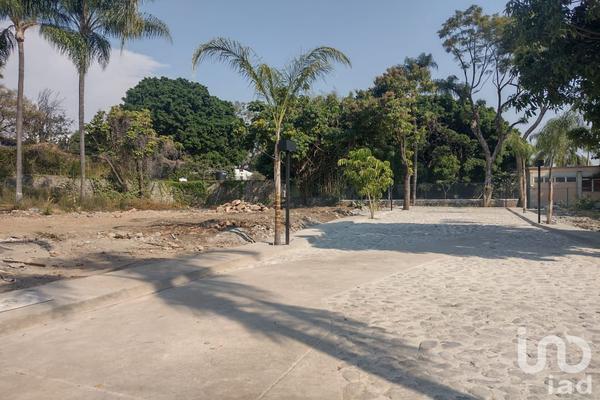Foto de inmueble en Privada de los Estrada #84, Col. Lomas de La Selva C.P. 62270, Cuernavaca