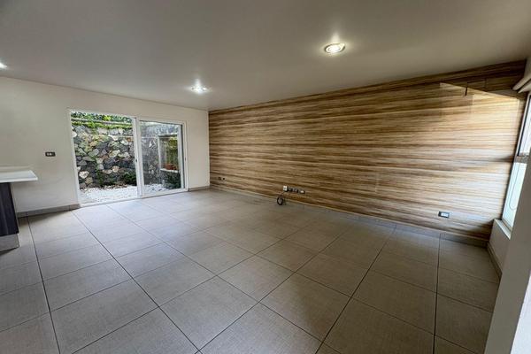 Foto de inmueble en  , Col. Privada de los Portones C.P. 76100, Querétaro