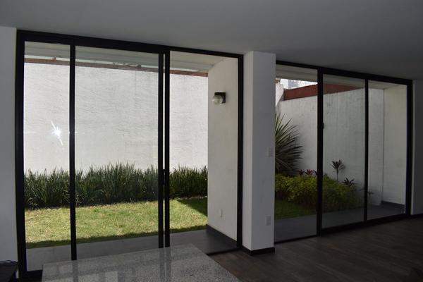 Foto de inmueble en Privada de Torreones, Col. San Andrés Cuexcontitlán C.P. 50200, Toluca