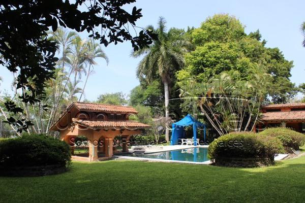 Foto de inmueble en Privada de Xochitepec, Col. Paseos de Xochitepec C.P. 62796, Xochitepec