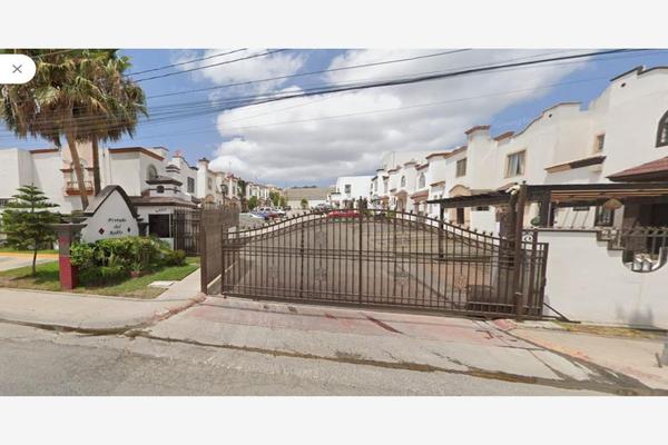 Foto de inmueble en PRIVADA DEL ROBLE #16, Col. Residencial Agua Caliente C.P. 22194, Tijuana
