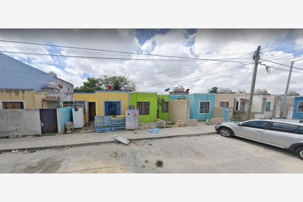 Foto de inmueble en PRIVADA GARZA, Col. Supermanzana 253 C.P. 77518, Benito Juárez