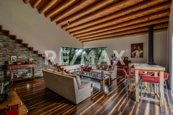 Foto de inmueble en Privada Herradura, Col. Contadero C.P. 05500, Cuajimalpa de Morelos