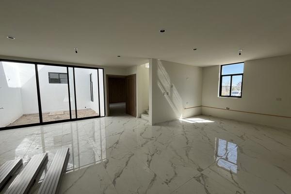 Foto de inmueble en Privada Ibérica, Col. Cielo Vista C.P. 34038, Durango