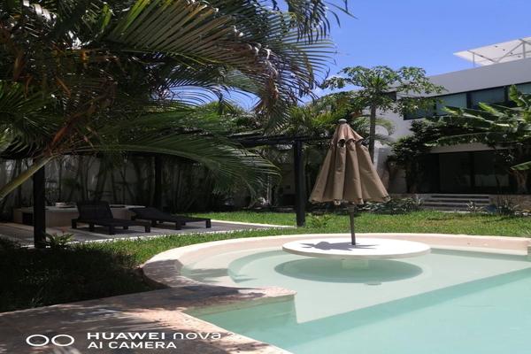 Foto de inmueble en Privada, Col. Montebello C.P. 97113, Mérida