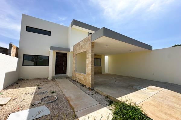 Foto de inmueble en PRIVADA NADIRA, Col. Conkal C.P. 97345, Conkal