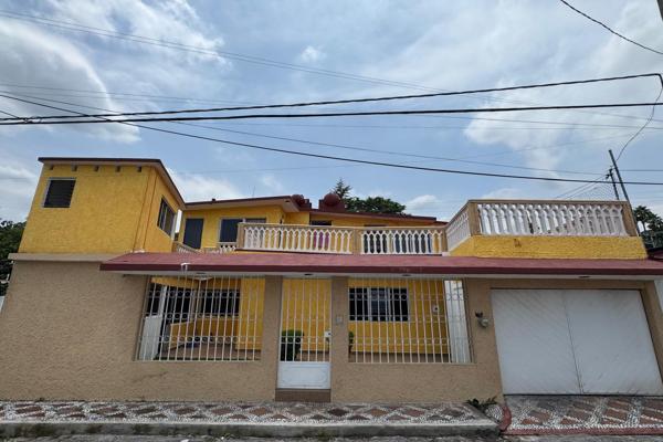 Foto de inmueble en PRIVADA PUERTO ESCONDIDO #3, COL. EL EMPLEADO, CUERNAVACA, MOR., Col. Condominios Bugambilias C.P. 62144, Cuernavaca