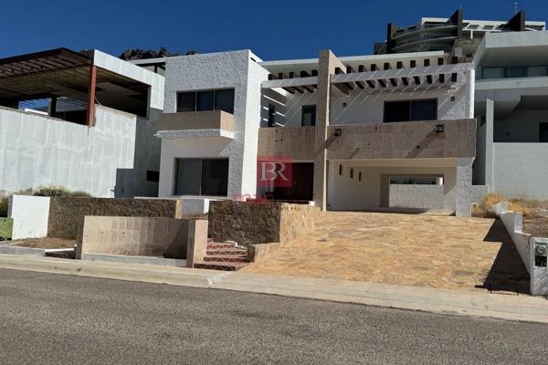 Foto de inmueble en Privada Puesta del Sol 46, Col. San Carlos Plaza C.P. 85503, Guaymas