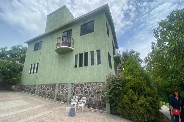 Foto de inmueble en Privada real del puente, Col. Francisco Villa C.P. 62790, Xochitepec
