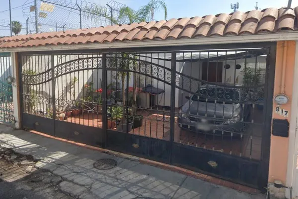 Foto de inmueble en Privada Violeta #817, Col. Quinta Velarde C.P. 44430, Guadalajara