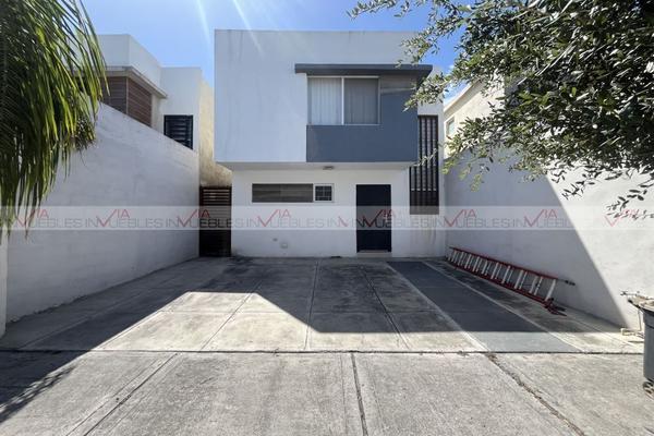 Foto de inmueble en Privadas Borneo, Col. Privadas Borneo C.P. 66632, Apodaca