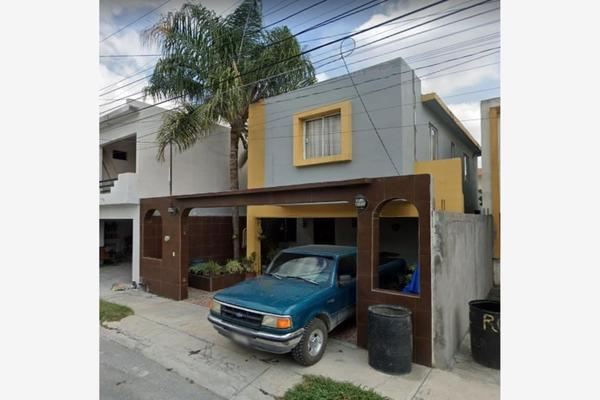 Foto de inmueble en PROF. ROBERTO MARTINEZ LEAL #813, Col. Santa Lucia C.P. 67485, Cadereyta Jiménez