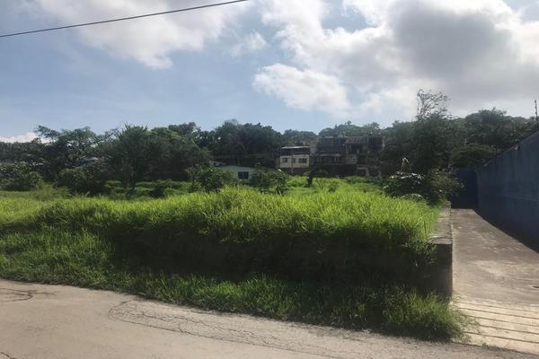 Foto de inmueble en  , Col. Progreso C.P. 62574, Jiutepec