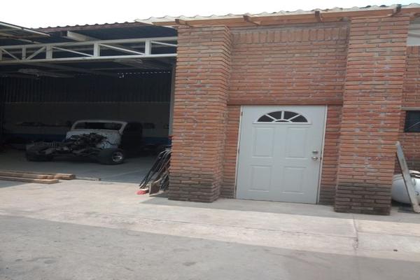 Foto de inmueble en Prolongación 5 de noviembre, Col. San Mateo Otzacatipan C.P. 50220, Toluca
