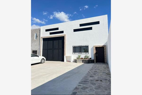 Foto de inmueble en Prol. Ámsterdam #1, Col. Los Olvera C.P. 76904, Corregidora