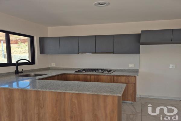 Foto de inmueble en Prolongacion Av Las fuentes #1386, Col. Parque Industrial Tecnológico C.P. 45608, San Pedro Tlaquepaque