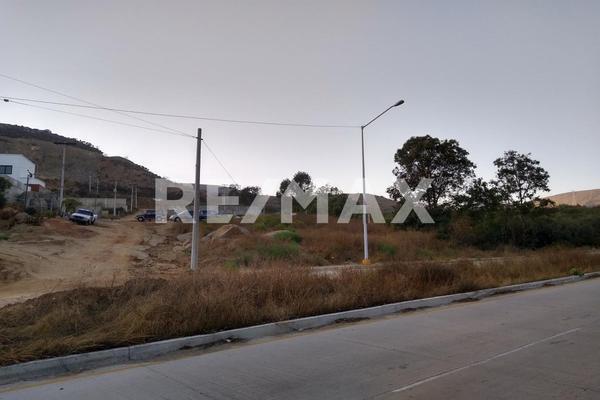 Foto de inmueble en Prolongación Av. Ruiz, L1 Mza 2, Col. Los Encinos C.P. 22819, Ensenada