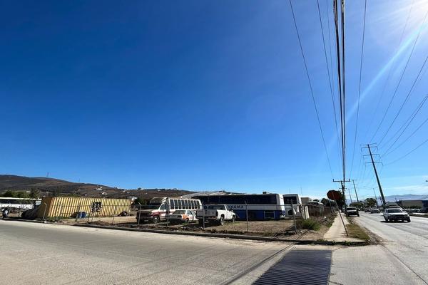 Foto de inmueble en Prolongacion bulevard Zertuche, Col. Praderas del Ciprés Sección 2 C.P. 22785, Ensenada