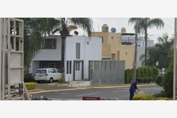 Foto de inmueble en PROL COLON #175, Col. Quintanova Residencial C.P. 45600, San Pedro Tlaquepaque