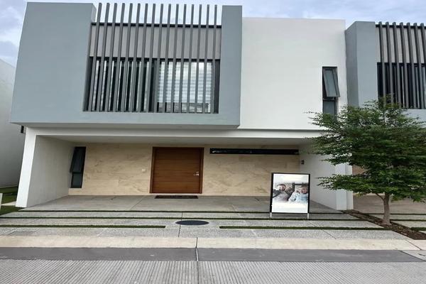 Foto de inmueble en prolongación Colón, Col. San Pedro Pescador C.P. 45580, San Pedro Tlaquepaque