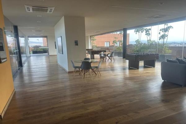 Foto de inmueble en Prolongación Corregidora Norte, Col. Plaza del Parque C.P. 76169, Querétaro