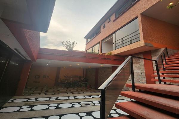 Foto de inmueble en Prol. Gral. Nicolás Bravo #87, Col. Lomas del Huizachal C.P. 53840, Naucalpan de Juárez