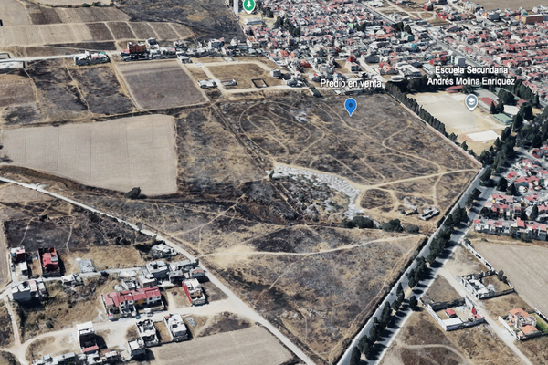 Foto de inmueble en Prol. Heriberto Enriquez, Col. San Felipe Tlalmimilolpan C.P. 50250, Toluca