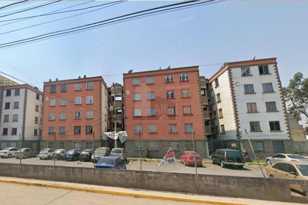 Foto de inmueble en Prolongación Independencia #101, Col. San Lorenzo Tepaltitlán Centro C.P. 50010, Toluca