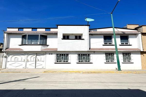 Foto de inmueble en Prolongación Libertad, Col. Capultitlán Centro C.P. 50260, Toluca
