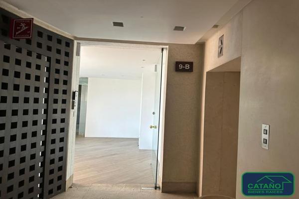 Foto de inmueble en Prolongacion P de la Reforma, Col. Paseo de las Lomas C.P. 01330, Álvaro Obregón