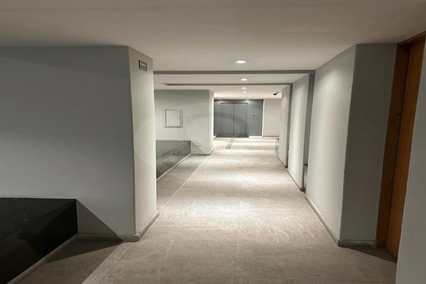 Foto de inmueble en Prolongación Paseo de la Reforma 100, Col. Paseo de las Lomas C.P. 01330, Álvaro Obregón