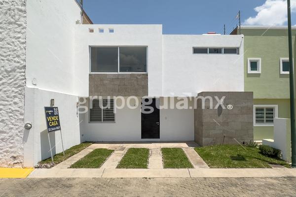Foto de inmueble en Prol. Río Blanco #1676, Col. Residencial Los Cedros C.P. 45133, Zapopan