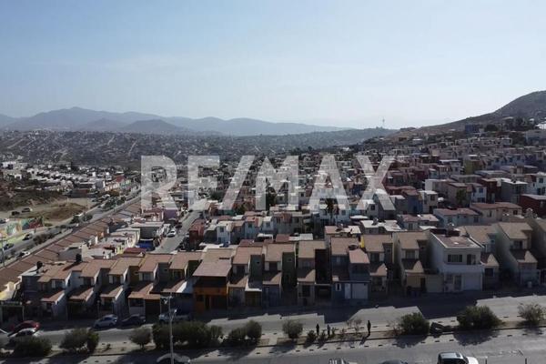 Foto de inmueble en prolongacion Ruiz, Col. Los Encinos C.P. 22819, Ensenada