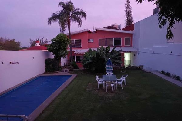 Foto de inmueble en  , Col. Provincias del Canadá C.P. 62343, Cuernavaca