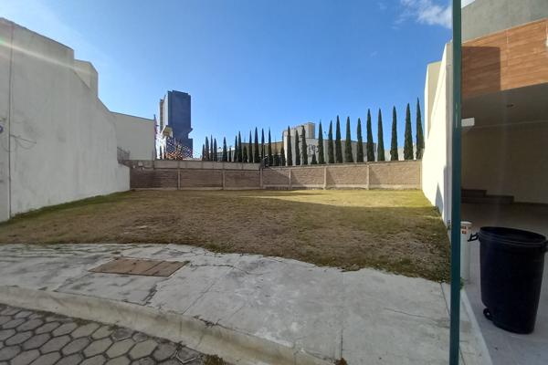 Foto de inmueble en Puebla, Col. Bosques de Angelopolis C.P. 72453, Puebla