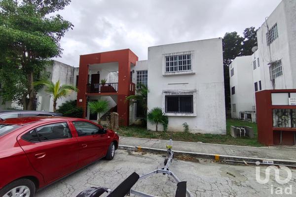 Foto de inmueble en PUENTE EL ZACATAL, Col. Supermanzana 51 C.P. 77533, Benito Juárez