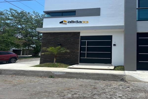 Foto de inmueble en  , Col. Puerta del Sol C.P. 63783, Xalisco