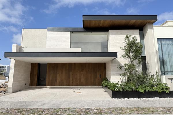 Foto de inmueble en Puerta La Vista I, Col. Vista C.P. 76070, Querétaro