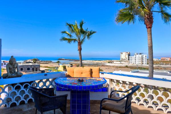 Foto de inmueble en Puerto Acapulco, Col. Puerto Salina La Marina C.P. 22765, Ensenada