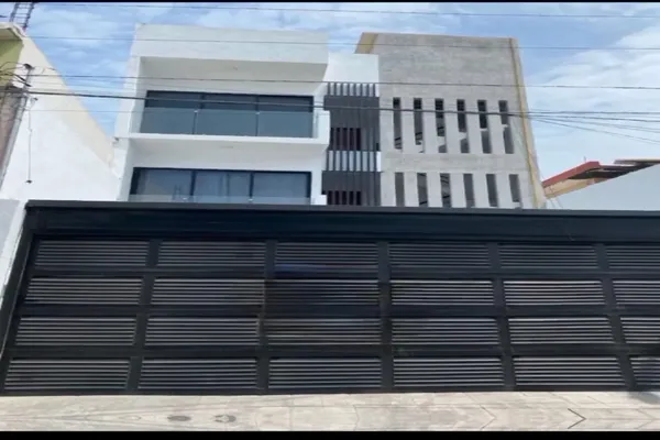 Foto de inmueble en Puerto carrero #202, Col. Nueva Era C.P. 94295, Boca del Río