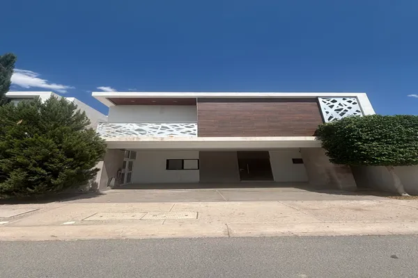 Foto de inmueble en Puerto cielo #16, Col. Residencial Palma Real C.P. 27023, Torreón