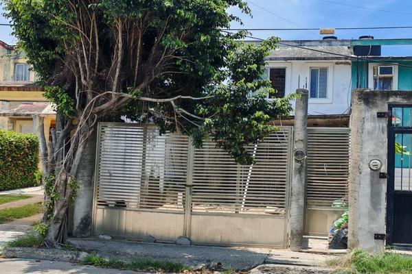 Foto de inmueble en , Col. Punta Del Mar C.P. 96536, Coatzacoalcos